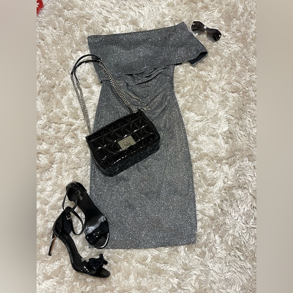✨Brand New Ladies Silver Dress ✨